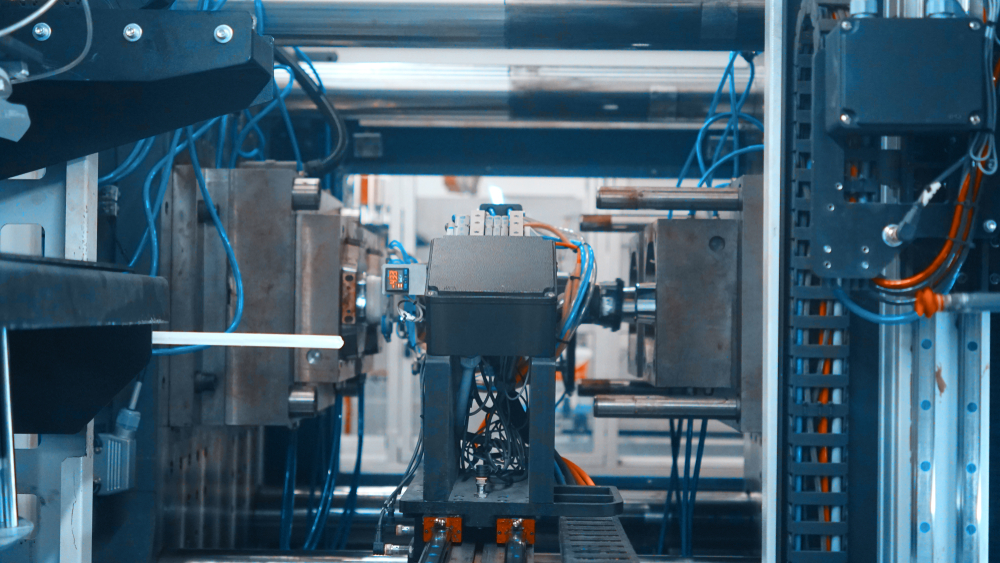 Injection Molding process - The Pro Design Group